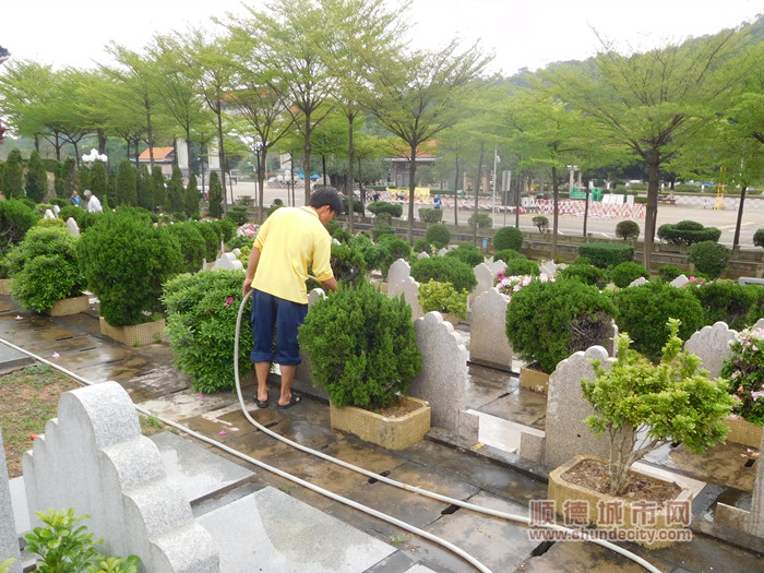 顺德飞鹅墓园发出致市民的一封信,呼吁广大顺德市民绿色出行,环保祭扫