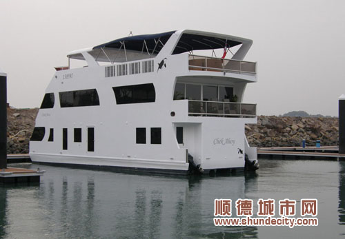 200万元"房船"顺德造 漂向香港