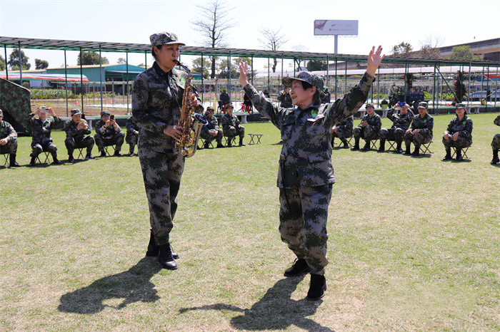 特写：大良87岁女兵，我已成功被你圈粉