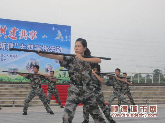 增加特勤人员，加强社区治安