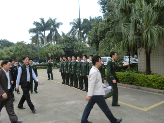 春节慰问送祝福，军民联系更紧密