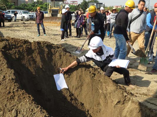 逢沙回填工程被指填淤泥与垃圾，将严格检测