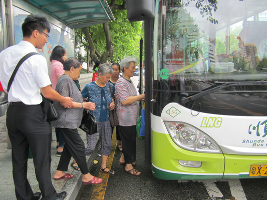 “爱在公交，从我做起”获市民一致点赞