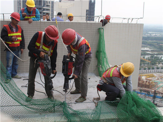 小区违章搭建有样学样，强拆没商量！