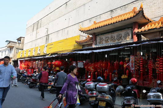 不是花市，胜似花市——容奇旧马路掠影