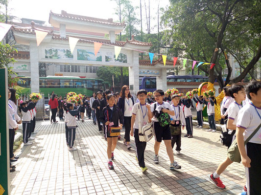 孩子们又有新伙伴，一大波香港小学生来袭