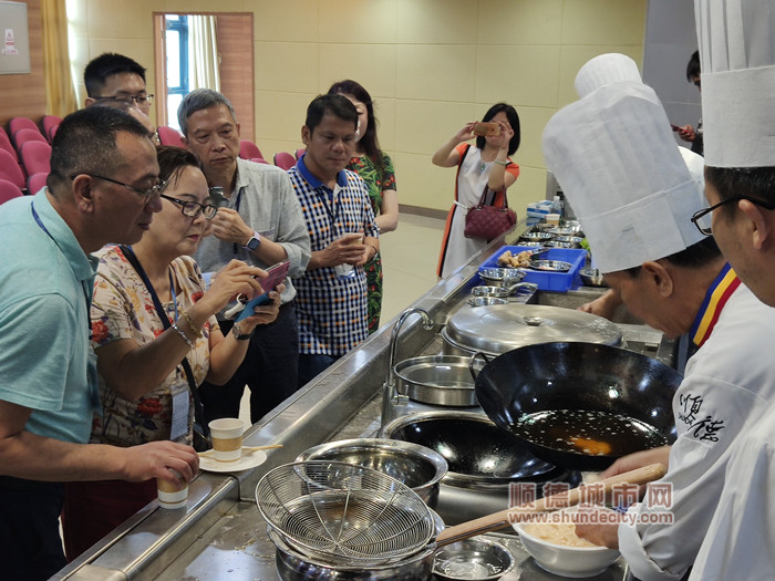 海外侨胞：根本挡不住顺德美食的诱惑