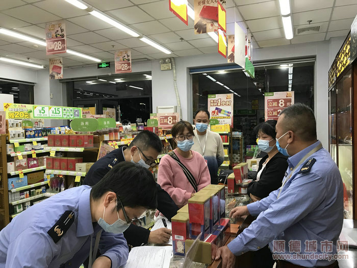 龙江市监所加强药店检查，要求做好防疫措施。.jpg