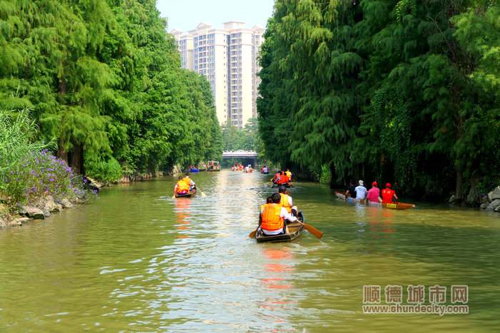 水清岸绿的华安河，共同见证均安以水兴城成果。.jpg