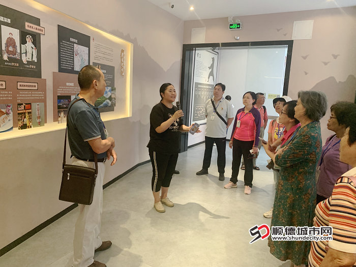 参观鹤峰社区的顺德均安功夫特色小镇展示馆、李氏宗祠、李小龙祖居 (2).jpg