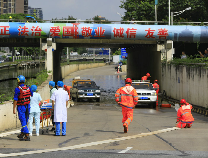 大晴天林头隧道“水浸”了？不用担心