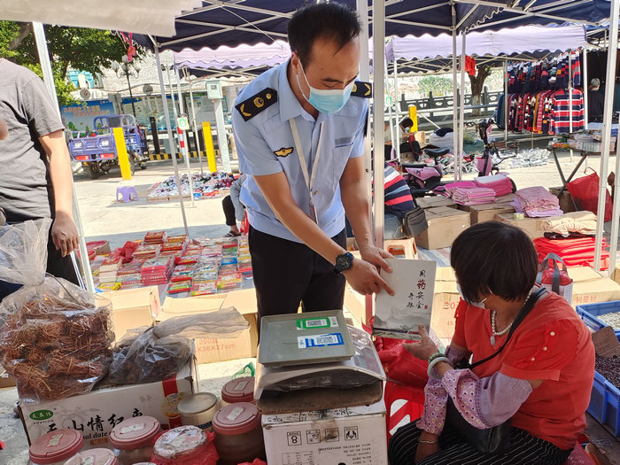 龙江：未雨绸缪，杜绝摊贩非法行医卖药