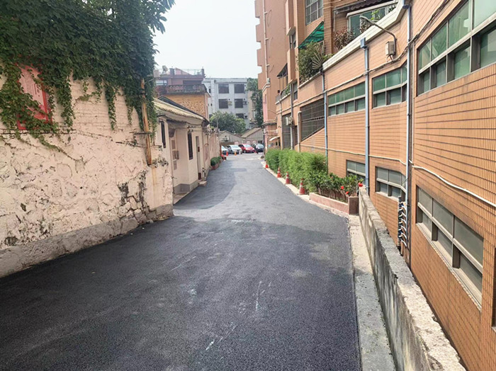 大良文秀老旧小区道路大变样 居民：骑车不再颠簸