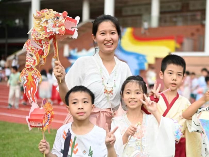 “打卡”节日的N种方式！顺德多所学校花式迎中秋