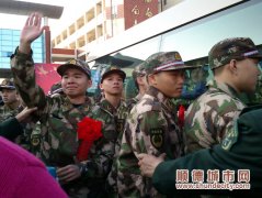 29名新兵昨日暂别家乡“赶赴前线”