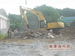 违章建筑“零容忍”　强拆没商量！