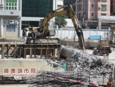 大良：市民疑惑丹桂停车场建了又拆？