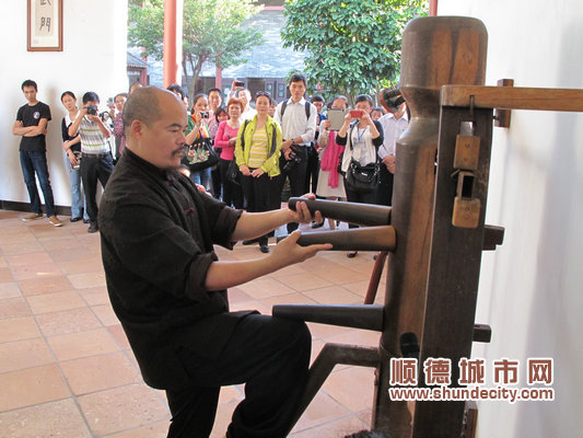 广东省文物博物馆学会到均安参观