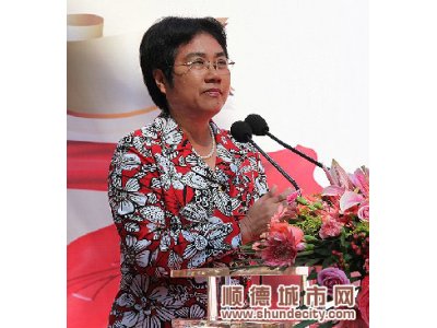 黄小玲：省将全力支持顺德打造李小龙文化