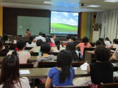 班主任工作会议　要学习班级文化建设