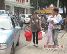 2012年，龙江将增15台镇内出租车